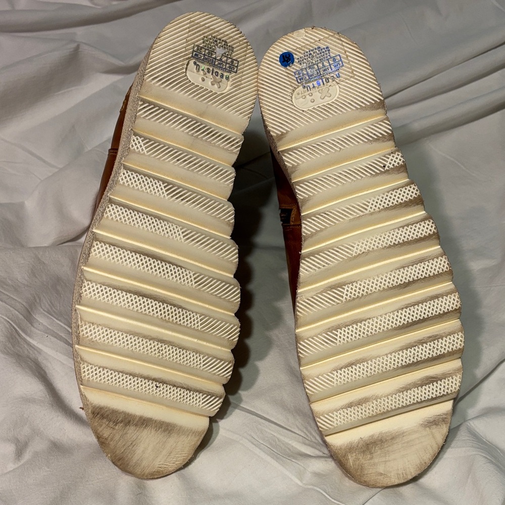 Bed Stu LYDYI BOOTS Tan Leather Ankle Boots with Red Lining - Picture 9 of 15
